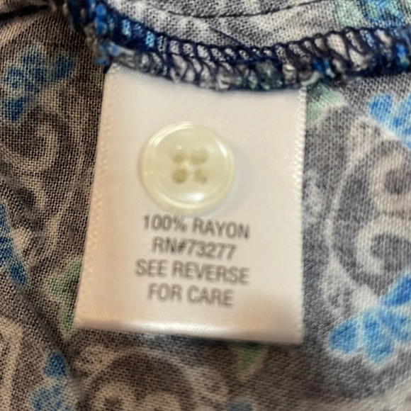 Croft & Barrow Button Down 3/4 Sleeve Top L - Picture 11 of 16